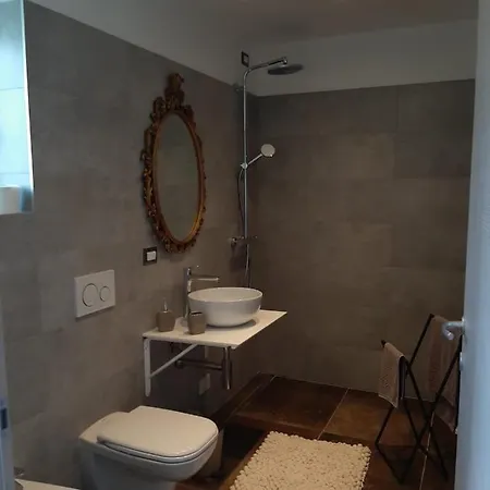 Zia Vivina Bed & Breakfast Sorico